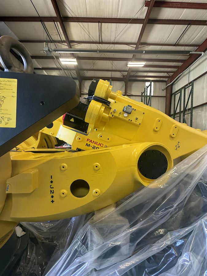 Used FANUC M-2000iA/2300 ROBOT NEW NEVER USED WITH R-30iB PLUS CONTROLLER