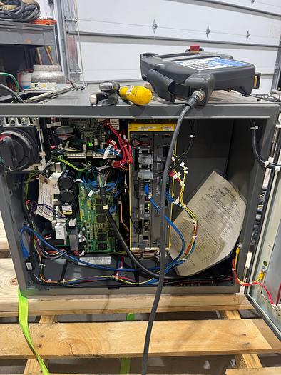 Used FANUC M-20iB/25 6 AXIS ROBOT WITH R-30iB PLUS CONTROLLER