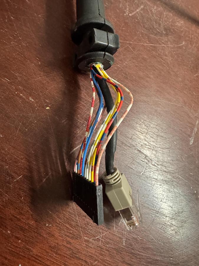 Used ABB FLEXPENDANT RETRACTABLE CABLE 3HAC047724-001 