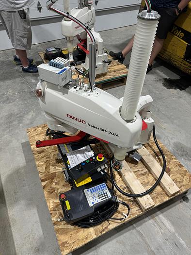FANUC SR-20iA 4 AXIS SCARA ROBOT WITH R-30iB PLUS COMPACT CONTROLLER NEW NEVER USED