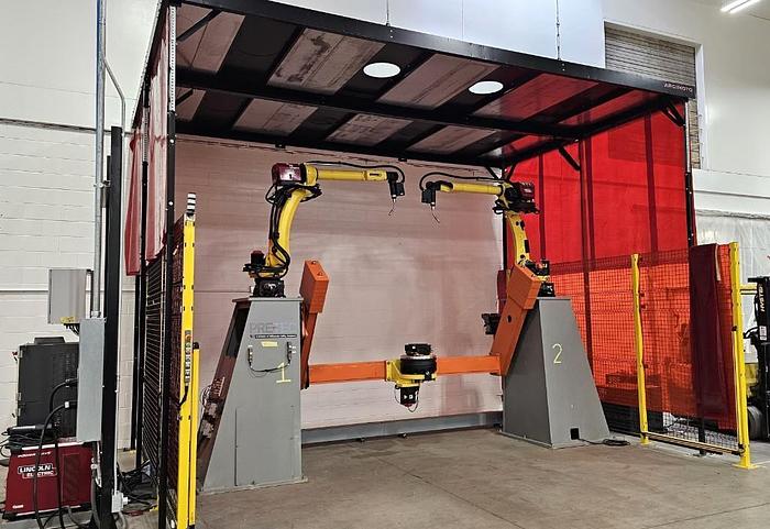 Used FANUC ARC MATE 120iD/12L, DUAL ARM, NEVER USED, R30iB PLUS, LINCOLN R450 WELDING POWER SUPPLY, TILT TURN POSITIONER