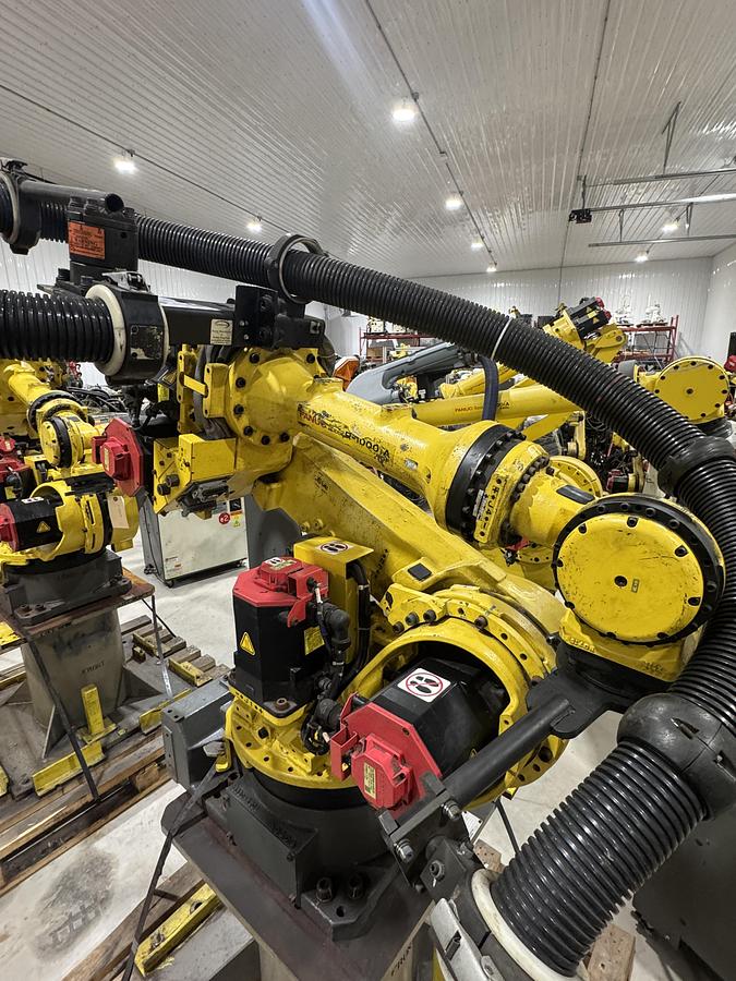 Used FANUC R-1000iA/80F 6 AXIS ROBOT WITH R-30iA CONTROL FOR SALE, 80 KG LIFT X 2230 MM REACH