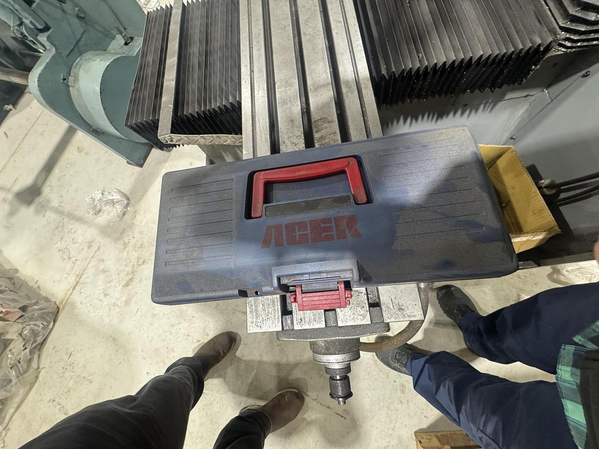 Used ACER BED-1054 PROGRAMMABLE VERTICAL MILL, 2013, TWO OWNER MACHINE