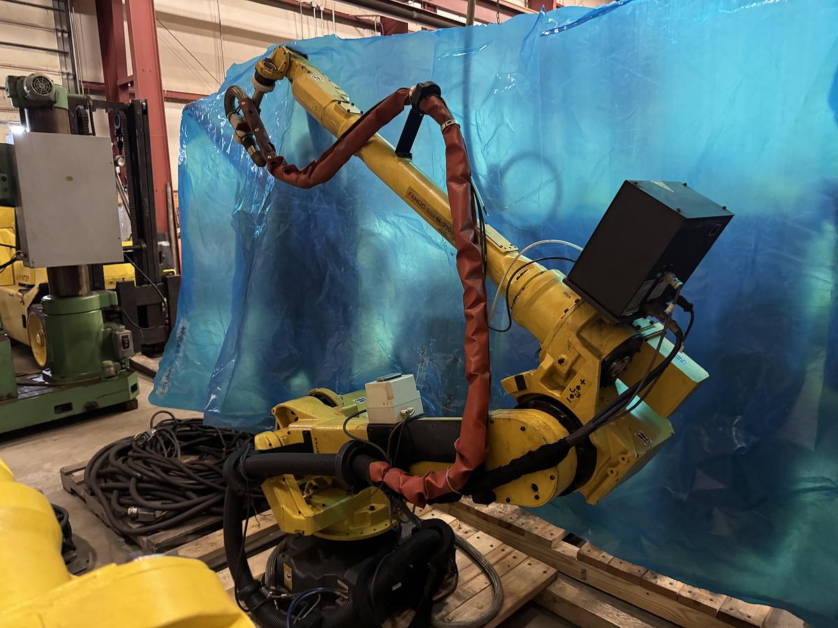 Used Fanuc M-710iC/12L 6 Axis 3 Meter Reach Plasma Cutting Robot With R-30iB Plus Control