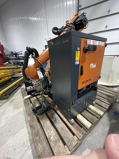 Used 2018 KUKA KR 150 R3700 ULTRA WITH KR C4 CONTROLLER