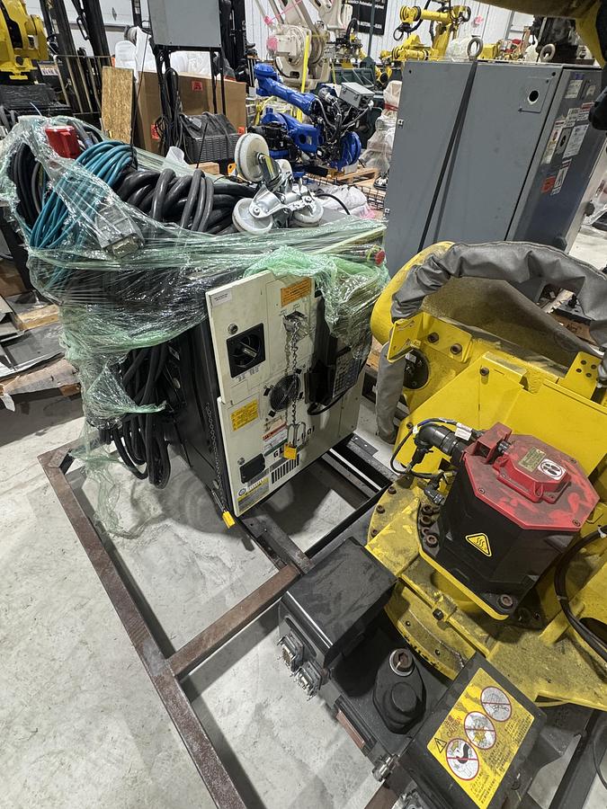 Used FANUC R-2000iB/125L ROBOT STAND MOUNTED ON 61' FANUC GEN VI RTU WITH R-30iB CONTROLLER