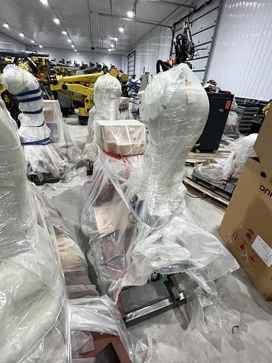 Kawasaki RS010L A 6 Axes Robot with Kawasaki E01 Controller, 10kg x 1925mm Reach, Never Used