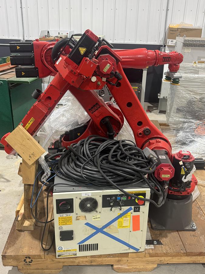 Used FANUC M-20iA/35M HIGH INERTIA 6 AXIS ROBOT R-30iB 35 KG X REACH 1,813 MM