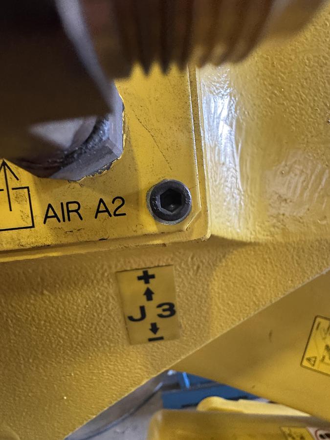 Used FANUC R-2000iC/210L 6 AXIS LONG REACH ROBOT R-30iB PLUS CONTROLLER FOR SALE