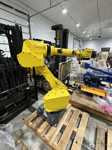 Used FANUC M-710iC/50 6 AXIS ROBOT WITH R-30iB CONTROLLER