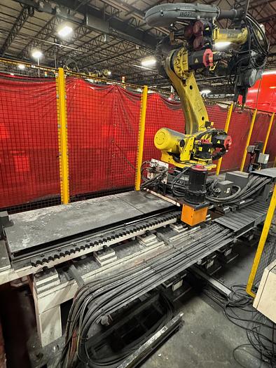 Used FANUC R-2000iC/165F ROBOT WITH R-30iB CONTROL ON 3 METER RTU
