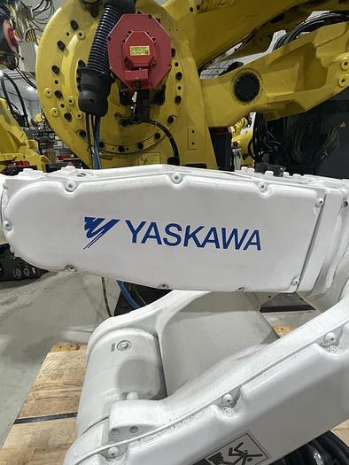 Used YASKAWA MOTOMAN MH5F 6 AXIS ROBOT WITH FS100 CONTROLLER 5KG X 1193MM VERTICAL REACH