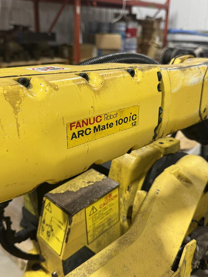 Used FANUC ARC MATE 100iC/12 6 AXIS MIG WELDING ROBOT WITH R-30iB CONTROL