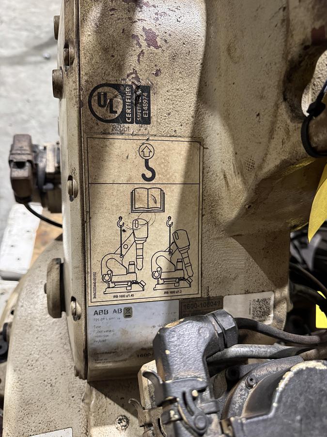 Used Used Dual Arm ABB IRB 1600ID 4/1.5 Mig Welding Robot SN 105407 New 2017 2 Arms Master Slave One Price
