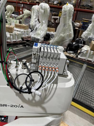 FANUC SR-20iA 4 AXIS SCARA ROBOT WITH R-30iB PLUS COMPACT CONTROLLER NEW NEVER USED
