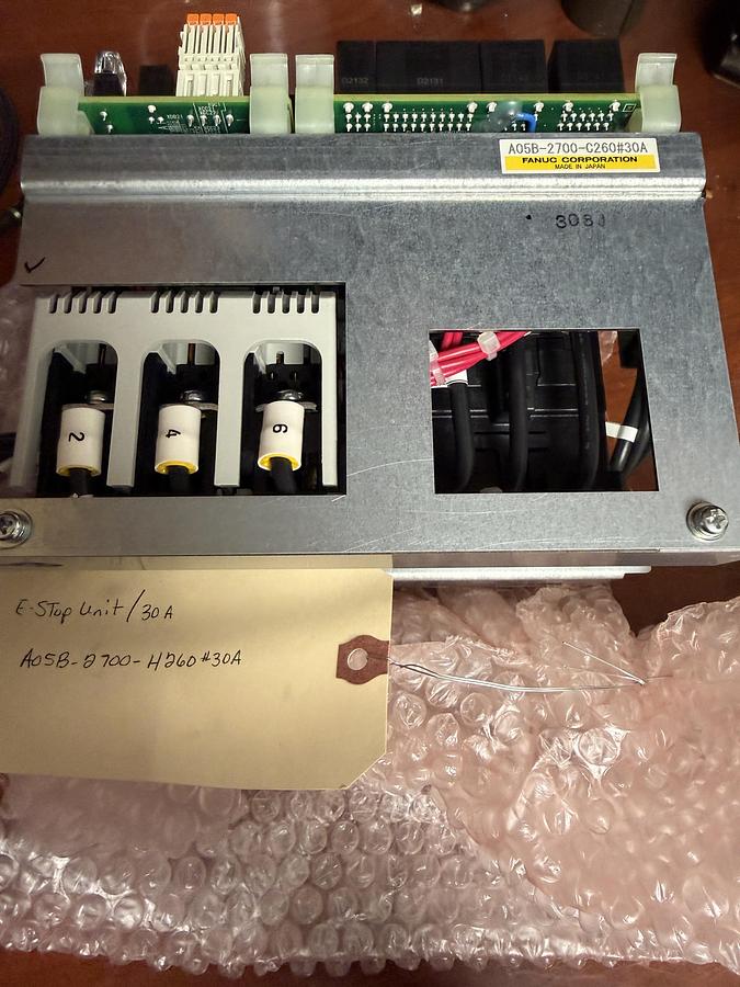 FANUC A05B-2700-H260#30A E-STOP UNIT 