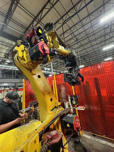 Used FANUC R-2000iC/165F ROBOT WITH R-30iB CONTROLLERS