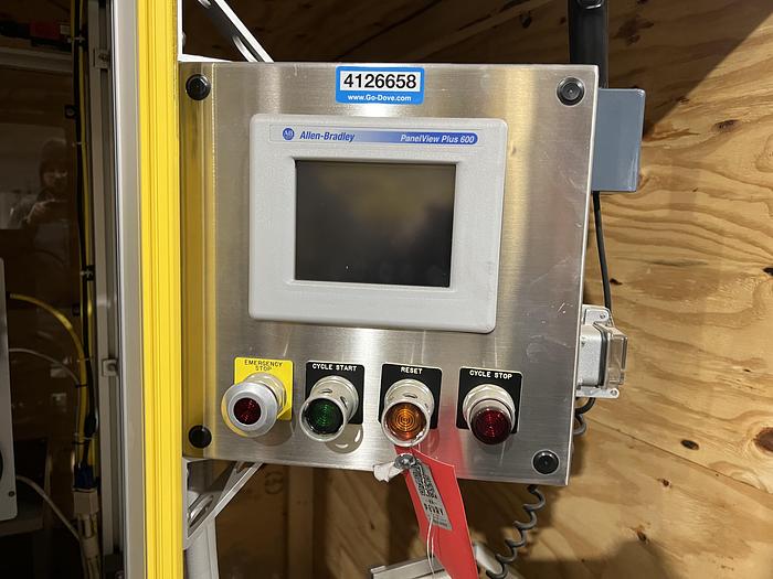 Used FANUC LR MATE 200IC LABELLING CELL