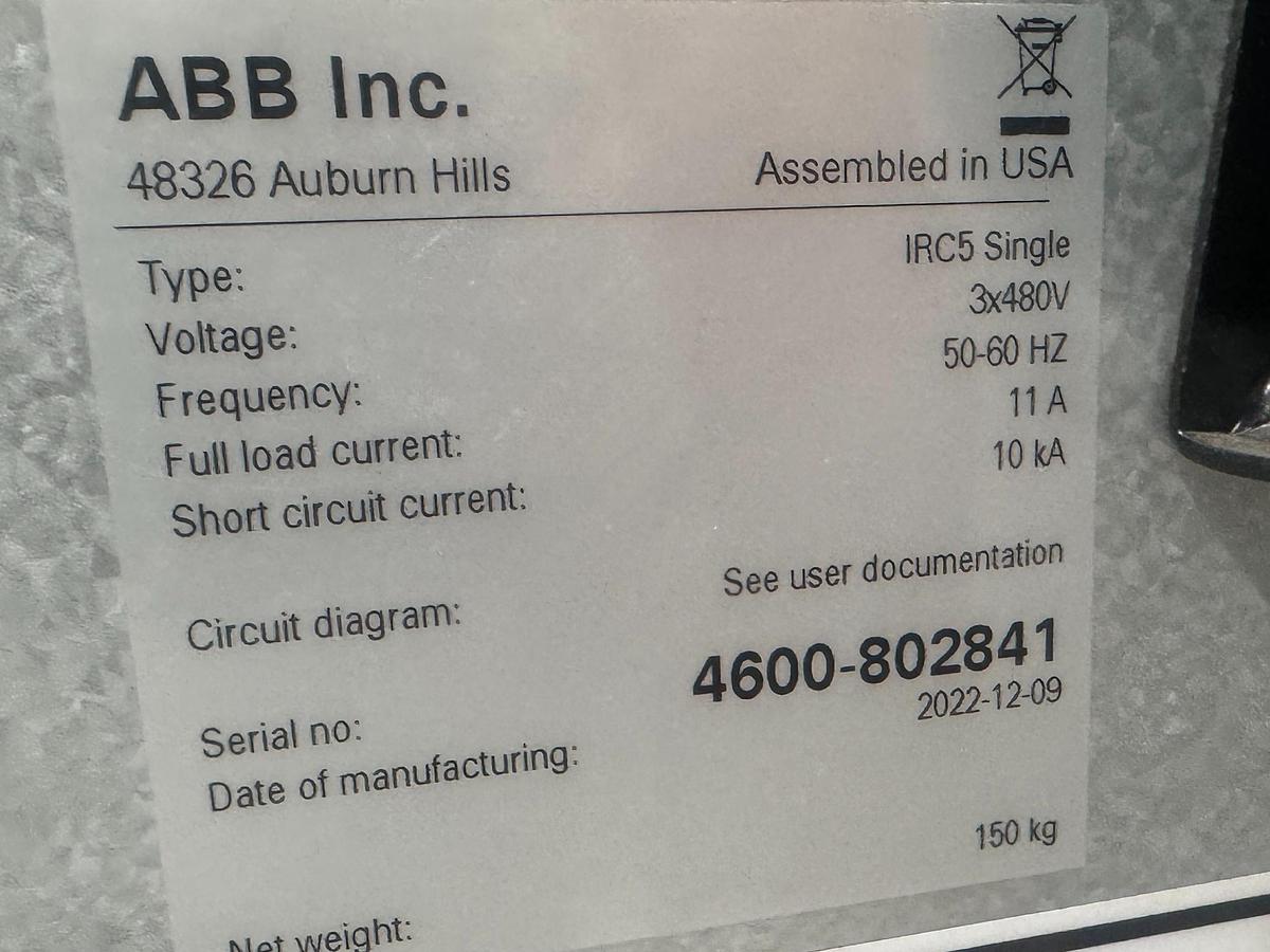 Used ABB IRB 4600-40/2.55 ROBOT 6 AXIS WITH IRC5 CONTROLLER NEW 2023 LIKE NEW