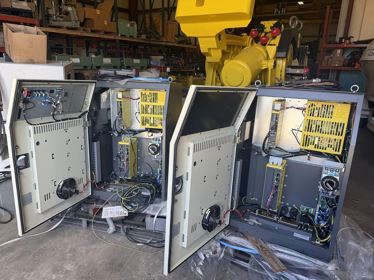 Used FANUC M-2000iA/2300 ROBOT NEW NEVER USED WITH R-30iB PLUS CONTROLLER