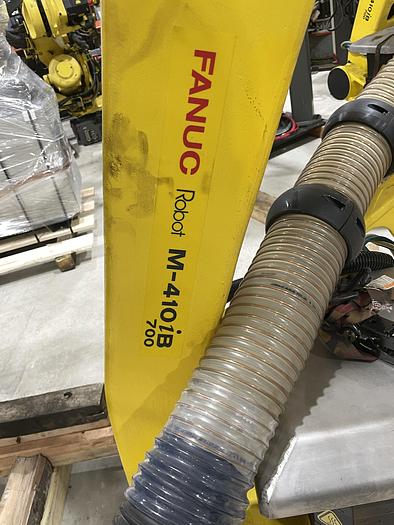 Used FANUC M-410iB/700 4 AXES PALLETIZING ROBOT DATA SHEET WITH FANUC R-30iB PLUS CONTROL