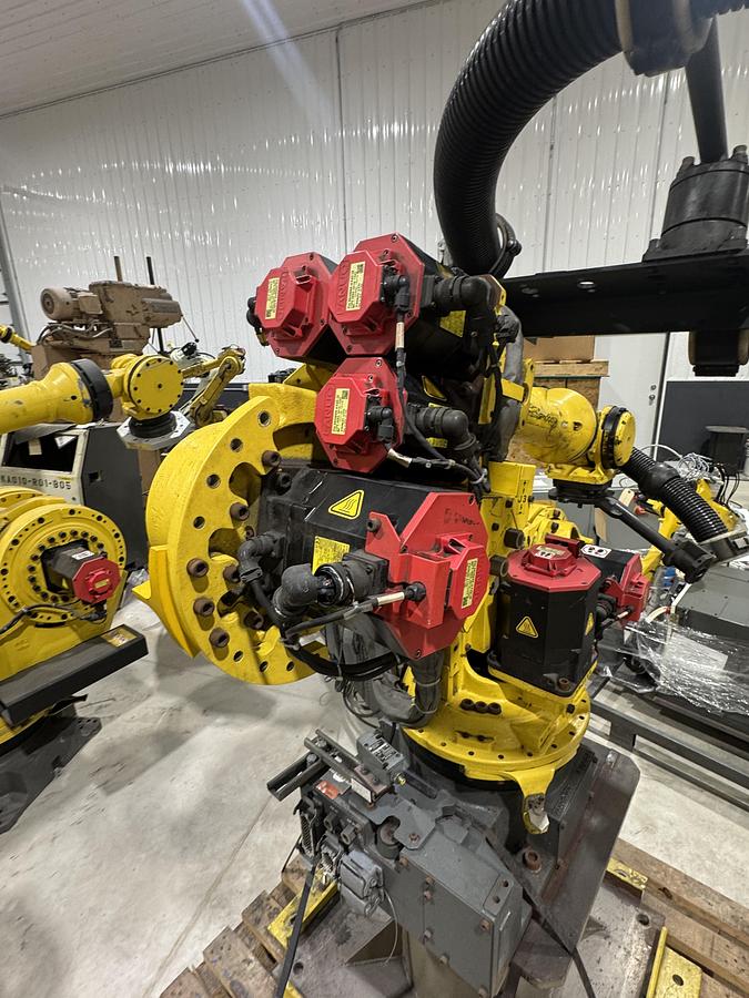 Used FANUC R-1000iA/80F 6 AXIS ROBOT WITH R-30iA CONTROL FOR SALE, 80 KG LIFT X 2230 MM REACH
