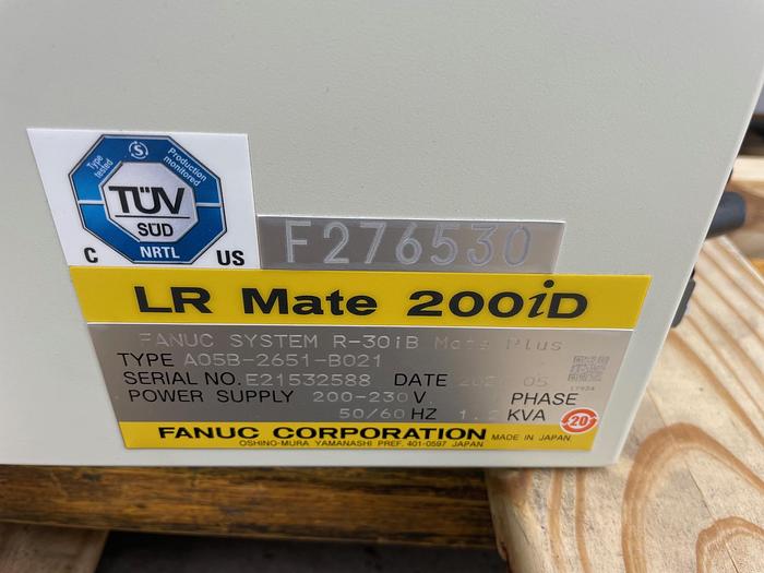 Used FANUC LR MATE 200iD/7L WITH R30iB MATE PLUS CONTROLLER
