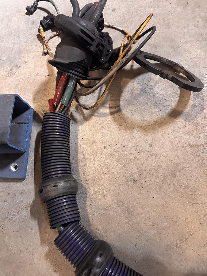 Used LEONI DRESS PACK PART NO. 01006FY. CAME OFF FANUC R2000iC/210F ARM