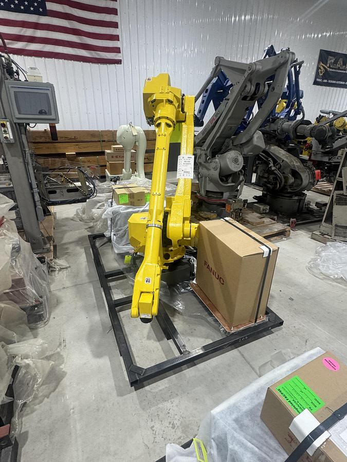 FANUC M-710iC/20L ROBOT WITH R-30iB PLUS CONTROLLER, NEW NEVER USED