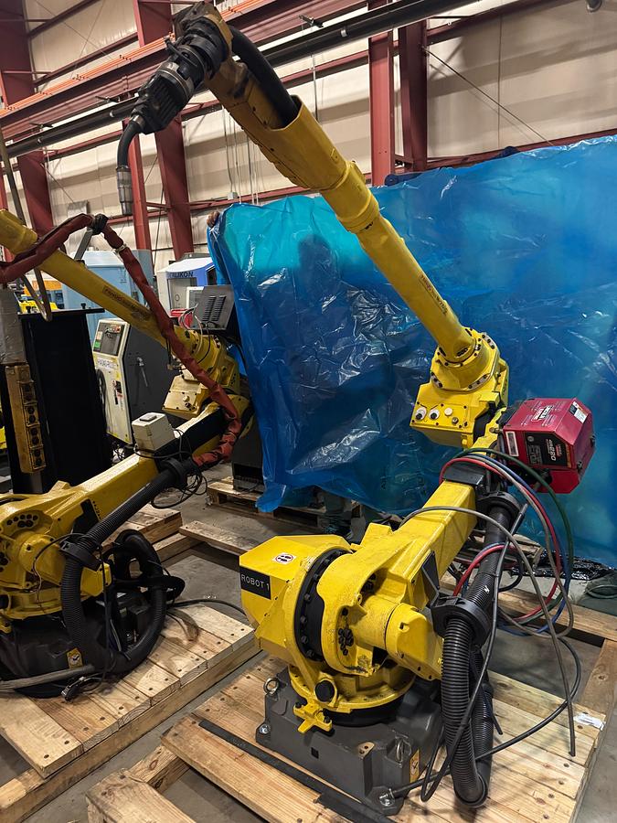 Used Fanuc M-710iC/12L 6 Axis 3 Meter Reach Mig Welding Robot With R-30iB Plus Control