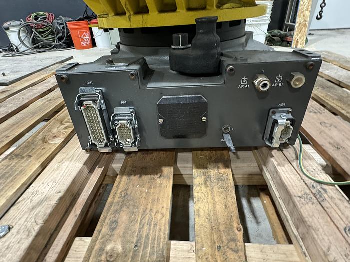 Used FANUC R-2000iB/210F 6 AXIS ROBOT WITH R-30iB CONTROLS