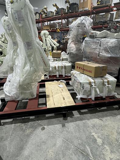 Used KAWASAKI RS020N 6 AXIS ROBOTS NEW NEVER USED WITH E01 CONTROLS & CUBIC S, MULTIPLE UNITS