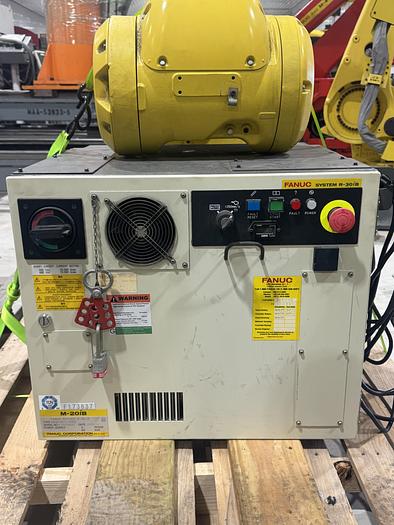 Used FANUC M-20iB/25 WITH R30iB CONTROLLER