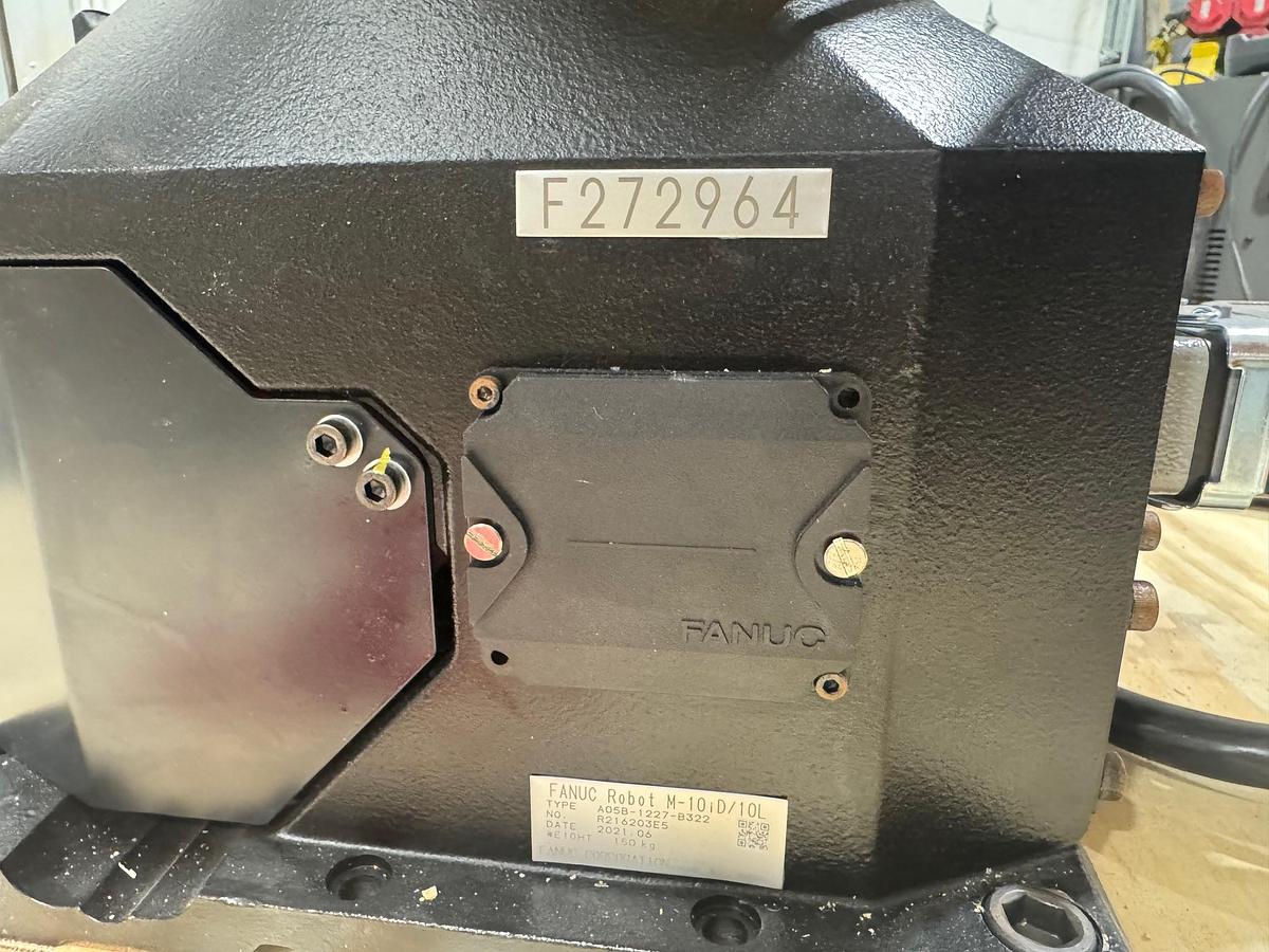 Used FANUC M-10iD/10L 6 AXIS ROBOT WITH R-30iB PLUS CONTROLLER, LIKE NEW