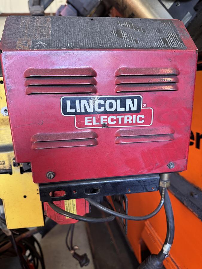 Used FANUC ARC MATE 100iC 6 AXIS MIG WELDING ROBOT WITH R-30iB CONTROL