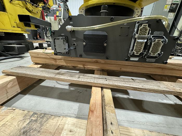 Used FANUC M-710iC/50 6 AXIS ROBOT WITH R-30iB CONTROLLER