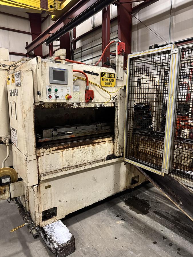 Used EXCELLO 3251S 48" SPLINE ROLLER WITH UNDER ARM SUPPORT AND 40 HP MAIN MOTOR