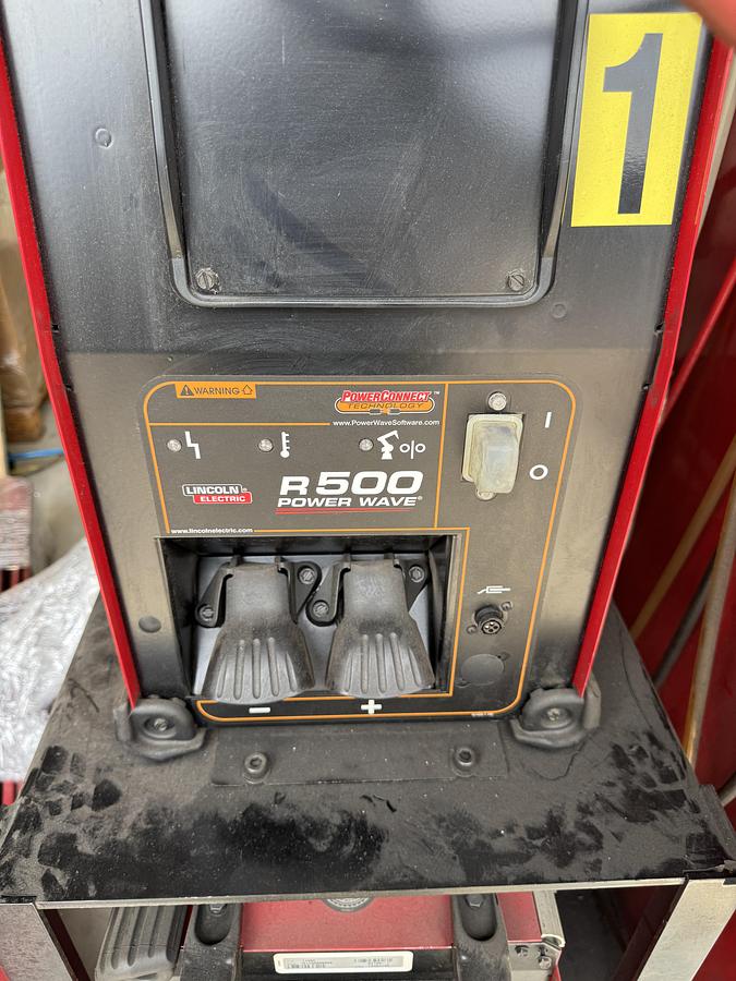 Used 2015 GENESIS/FANUC DUAL ARCMATE 100iC/12 DUAL TRUNNION WELDING CELL 2015