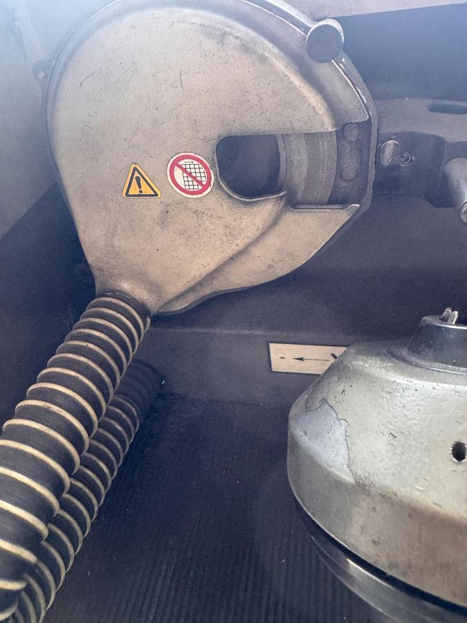 Used 2004 DAREX DRILL SHARPENER MODEL XPS-16