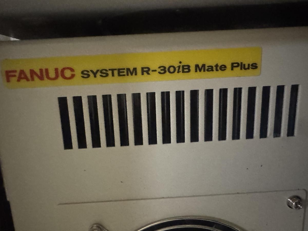 Used FANUC M-20iD/25 ROBOT WITH R-30iB PLUS CONTROLLER, PENDANT, CABLES.  NEVER IN PRODUCTION!
