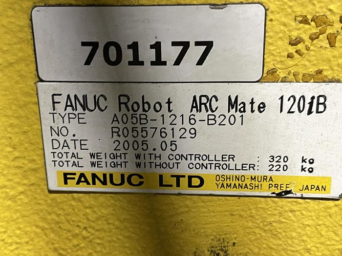 Used FANUC ARCMATE 120iB WITH RJ3iB CONTROLLER