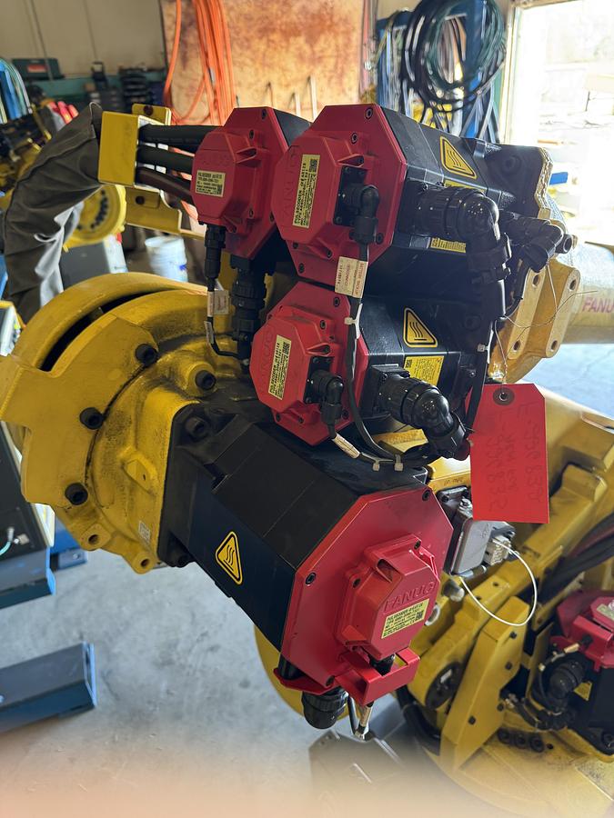 Used USED FANUC R-2000iC/210F 6 AXIS ROBOT R-30iB PLUS FOR SALE