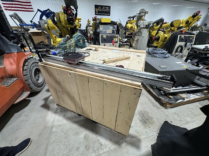 Used MECHATRONIC 56" TRAVLE LINEAR RAIL/RTU FOR LR MATE 200iD ROBOTS W/ FANUC SERVO MOTOR AND CABLES