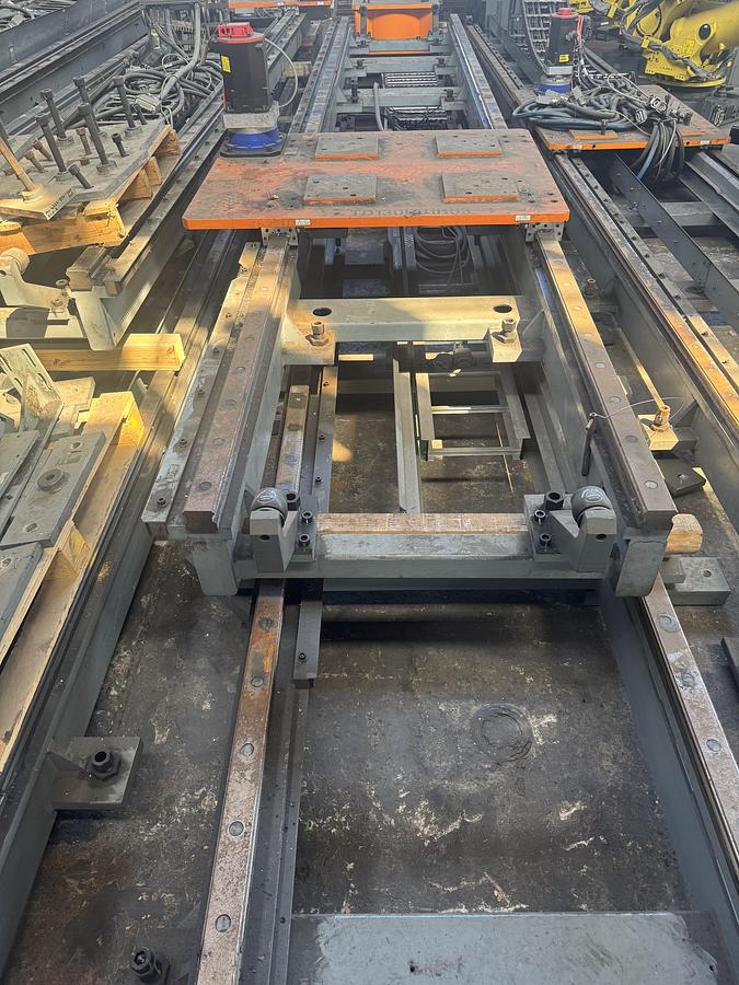 Used FANUC R2000 CAPACITY GEN VI 19'9" OVERALL LENGTH RTU (NO FLEX CABLES)