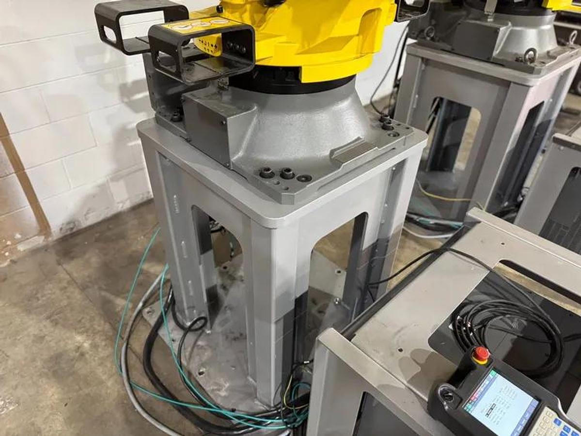 Used FANUC R-2000iC/165F 6 AXIS ROBOT WITH R-30iB PLUS CONTROLLER FOR SALE 