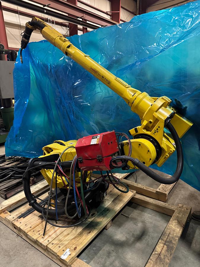 Used Fanuc M-710iC/12L 6 Axis 3 Meter Reach Mig Welding Robot With R-30iB Plus Control