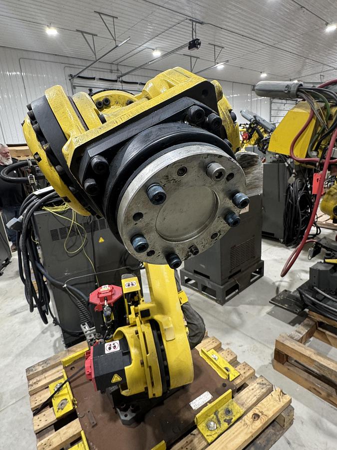 Used FANUC R-1000iA/80F 6 AXIS ROBOT WITH R-30iA CONTROL FOR SALE, 80 KG LIFT X 2230 MM REACH