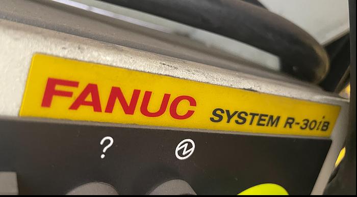 Used Fanuc M-900iA/350 6 AXES Robot 350kg x 2,650mm Reach Fanuc R-30iB Controller