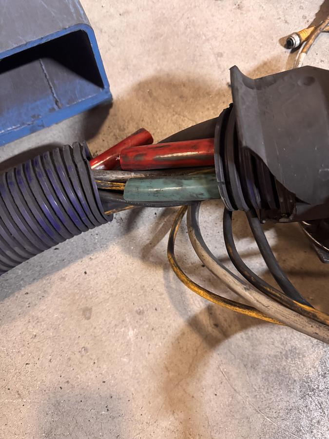 Used LEONI DRESS PACK PART NO. 01006FY. CAME OFF FANUC R2000iC/210F ARM