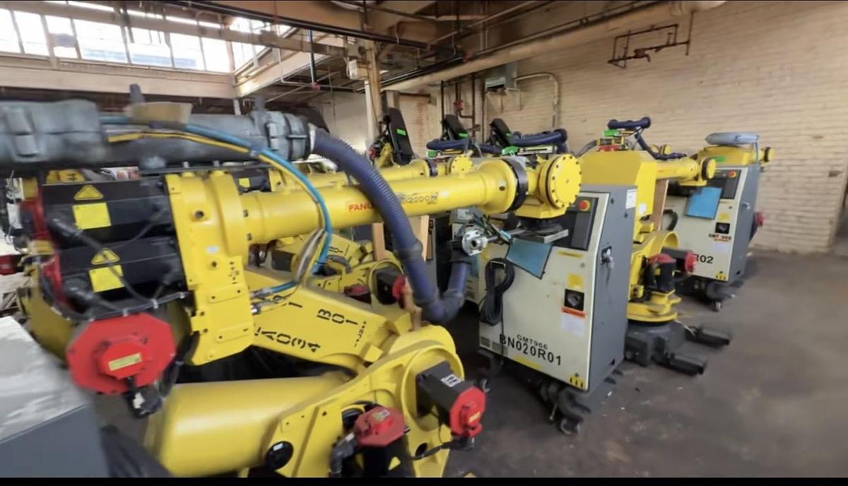 Used 2019 FANUC R-2000iB/185L #105108